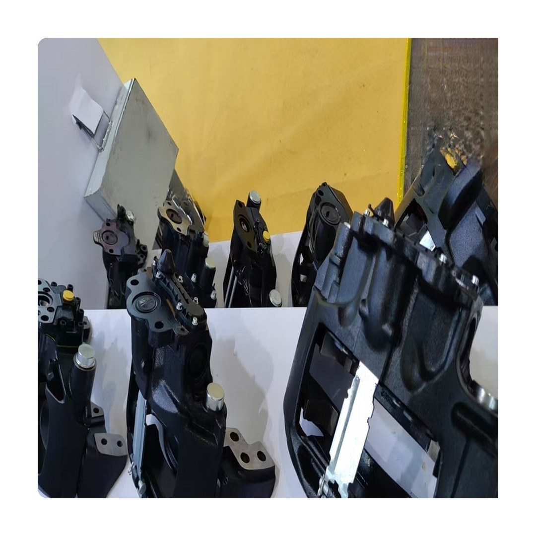 适用于 沃尔沃 Hinge 卡箍 20527038 工程机械 配件