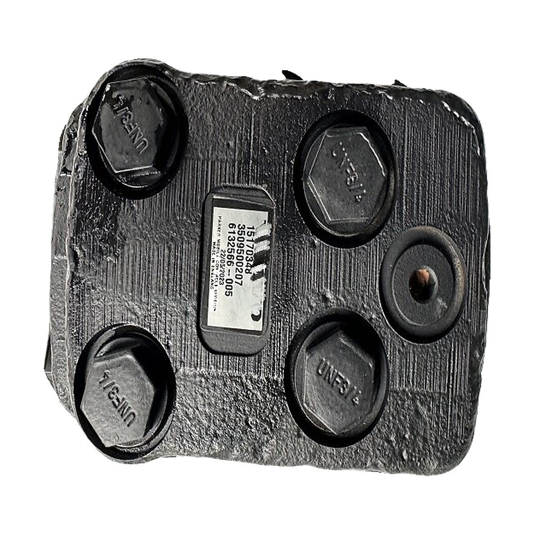 装载机 Hydraulic 阀 15170348/11027552/15072231 Is 适用于 沃尔沃 L120F/150/180/220/L350 装载机